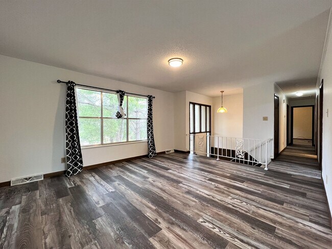 Foto del edificio - 11518 Midhurst Dr