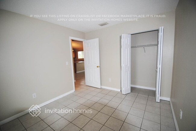Building Photo - 1582 Wyoming Dr SE