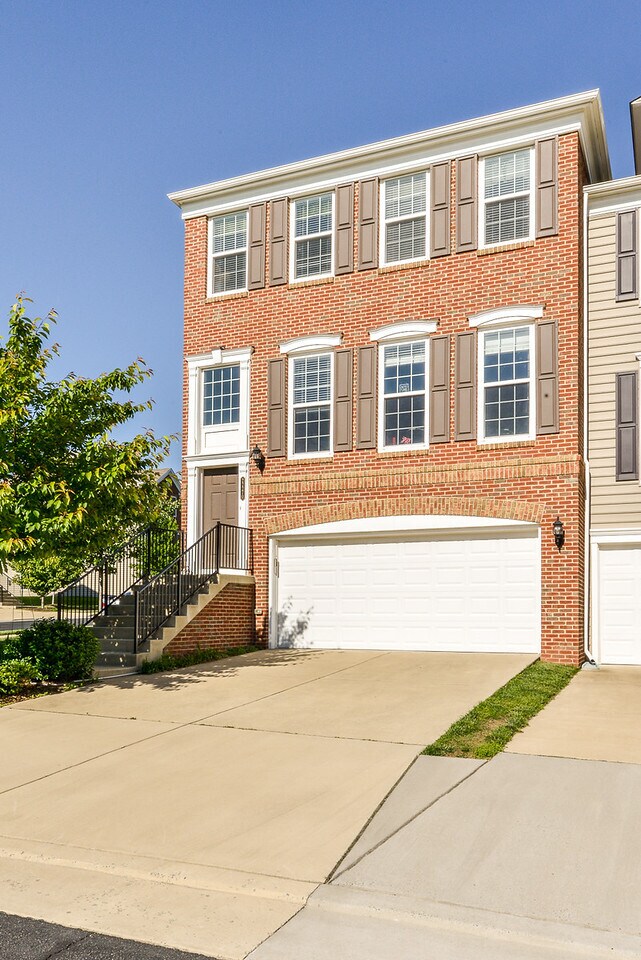 Building Photo - 22270 Blackmar Terrace