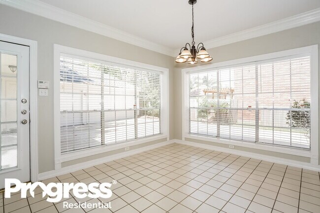 Building Photo - 19427 Atasca Oaks Dr