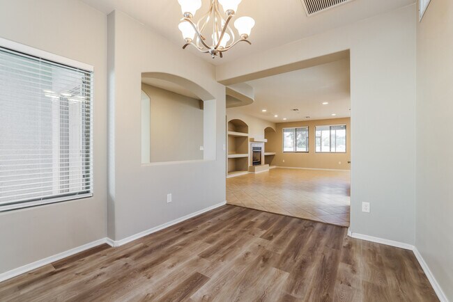 Foto del edificio - 124 N Hayfield Draw Ln