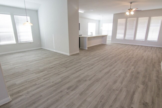 Foto del edificio - 17014 Cory Cornel