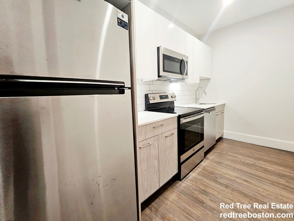 Photo - 108 Jersey St. Unit 8