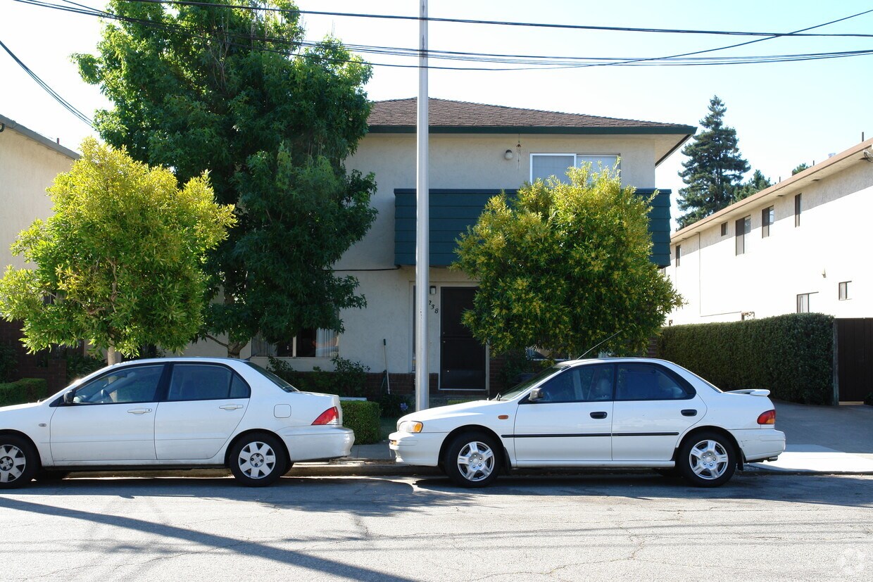 Foto del edificio - 238 Grand