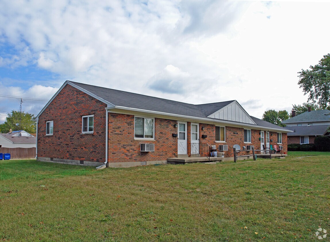 25112517 Blanchard Ave, Dayton, OH 45439 Apartments in Dayton, OH