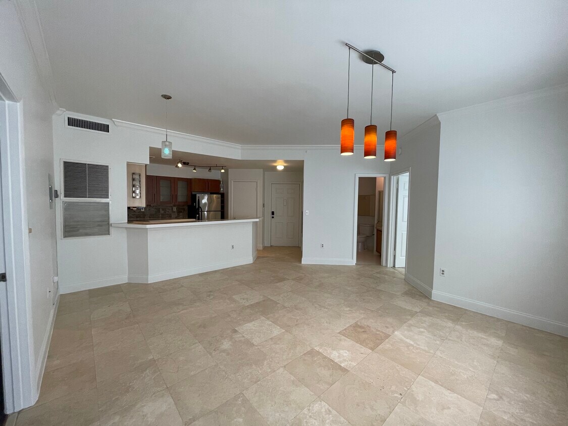 2445 SW 18th Terrace Unit 507, Fort Lauderdale, FL 33315 Condo for