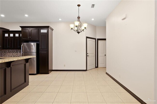 Foto del edificio - 7029 N 3rd St