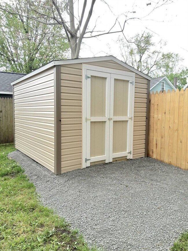 Foto del edificio - $300 OFF FIRST MONTH RENT - 3 Bedroom 1 Ba...