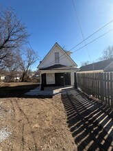 Building Photo - 2451 Chelsea Ave