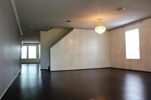 Foto del edificio - 2609 Peach Dr