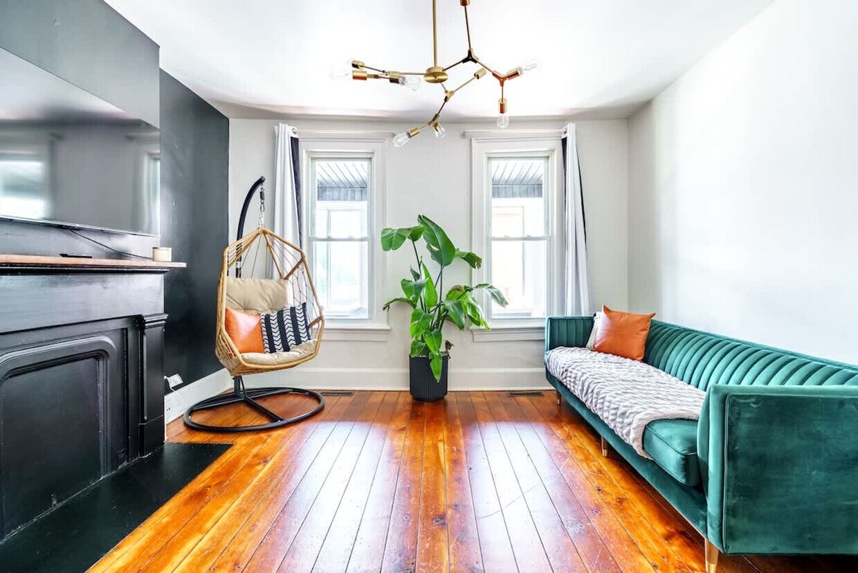 Foto principal - 70 E Prescott St