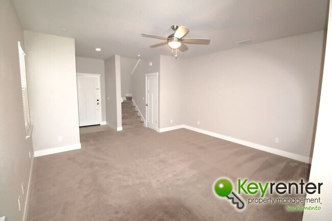 Building Photo - 3234 Sher Ct