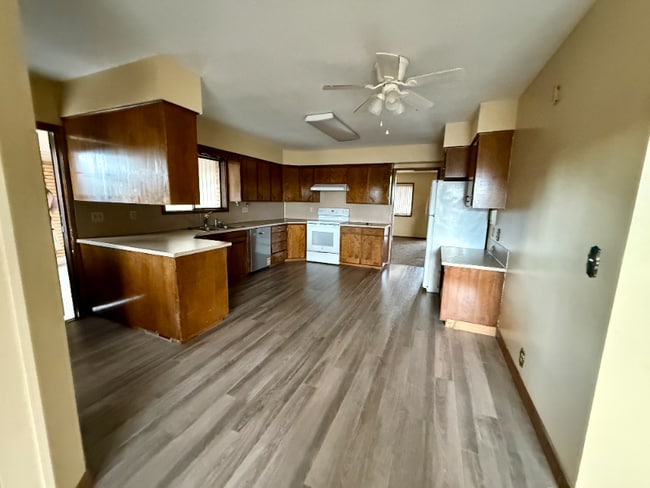 Building Photo - 565 Franklin Ct