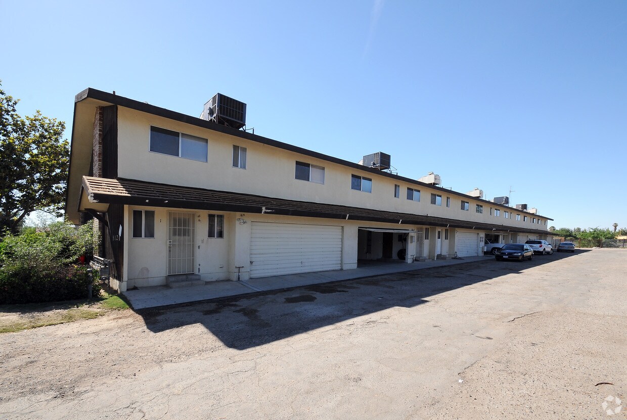Foto del edificio - 5120 Appleblossom Dr