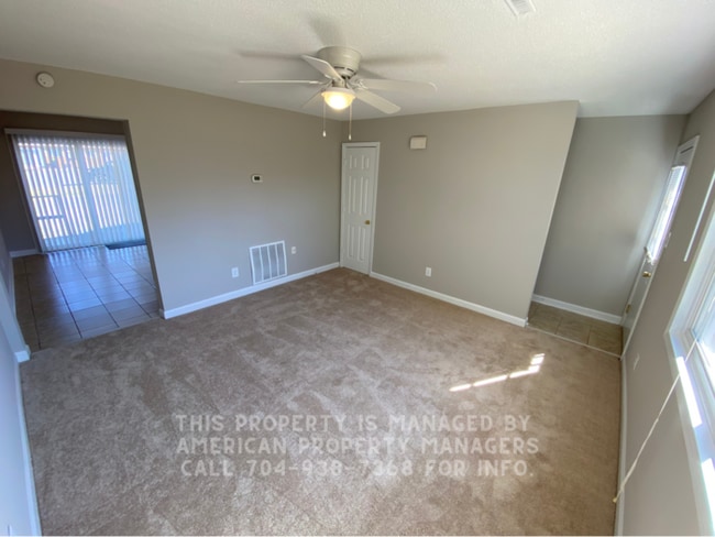 Foto del edificio - 1111-D Arbor Dr. Unit 2
