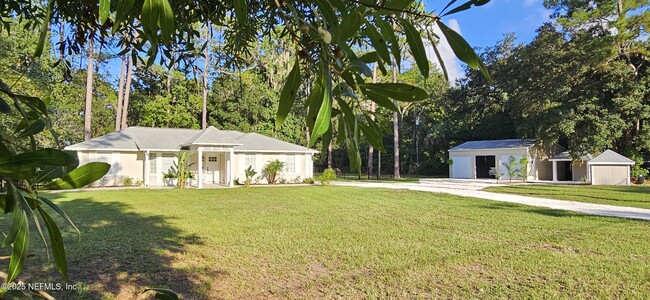 Foto del edificio - 2312 Plantation Lake Dr