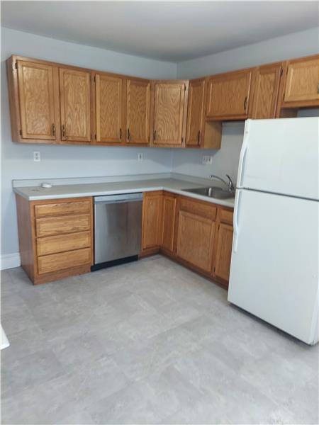 Foto del edificio - 547 Gallivan Blvd