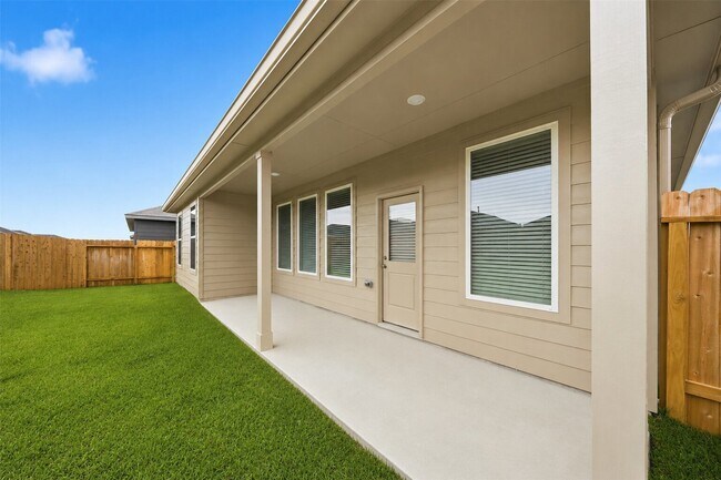 Building Photo - 21643 Colonial Medow Creek Trl