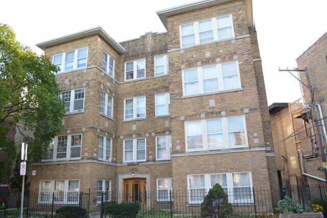 Primary Photo - 2311 W Giddings St