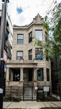 Building Photo - 1219 N California Ave