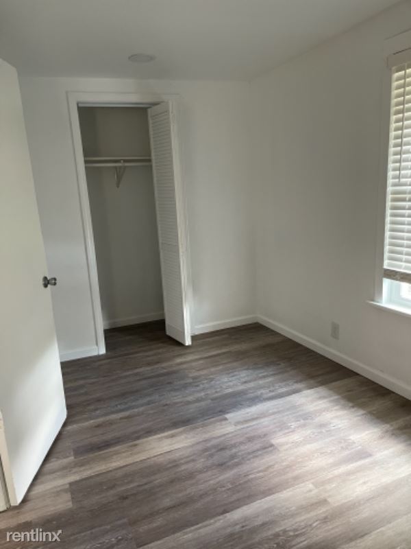 Building Photo - 3 br, 1 bath House - 929 Sheridan St