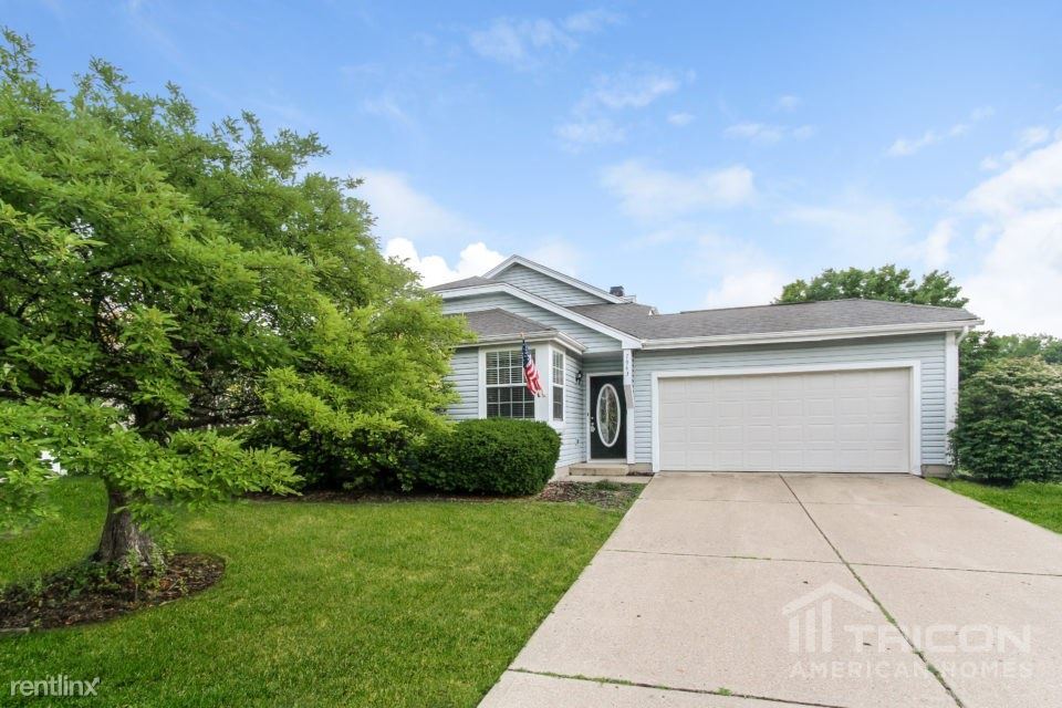Primary Photo - 7943 Cardinal Cove W