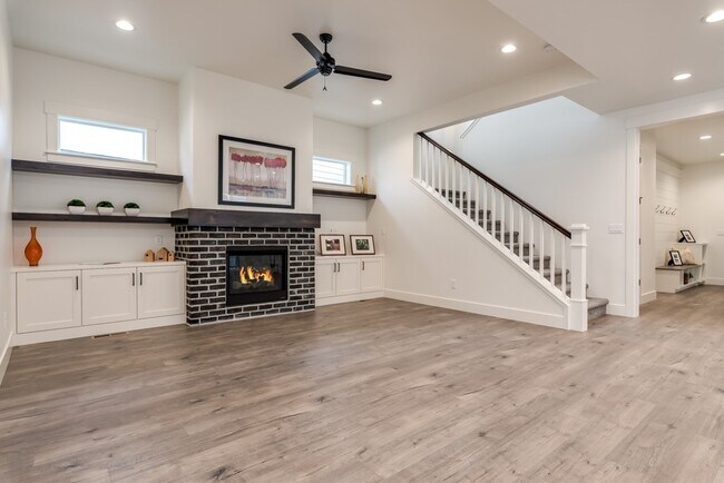 Foto del edificio - Modern Luxury in Cartwright Ranch: Your Dr...