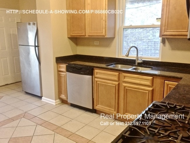 Building Photo - 8547 S Bishop St