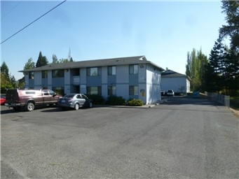 Primary Photo - South Street Apartments