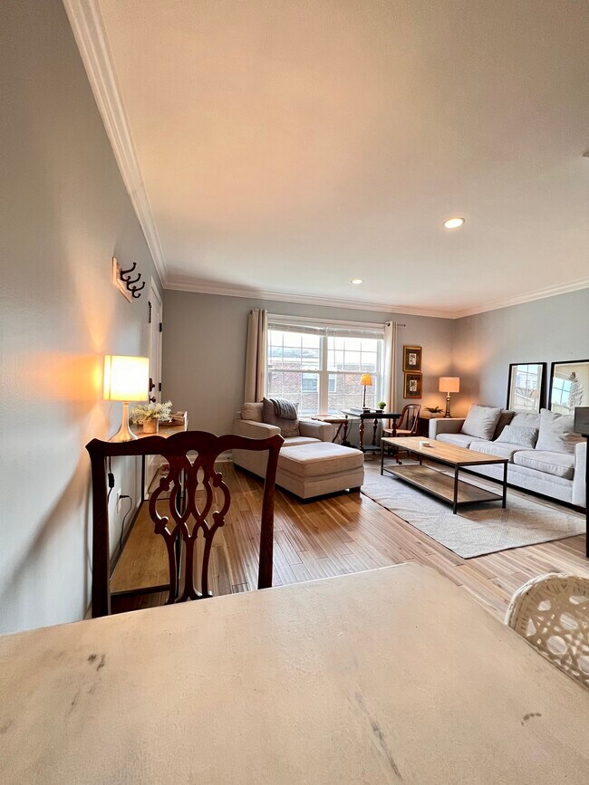 Living room - 1240 Fairmont Ave