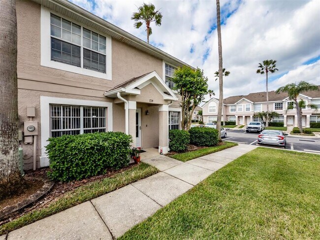 Foto del edificio - 724 Kensington Lake Cir