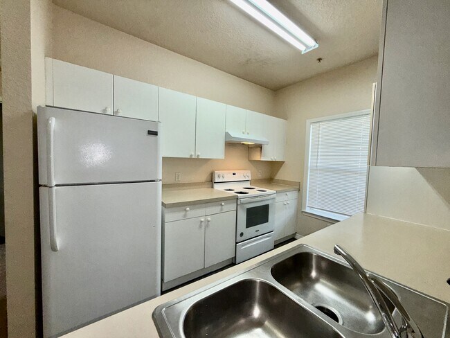 Photo - 3567 Conroy Rd Townhome