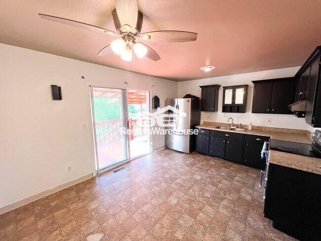 Foto del edificio - 14805 E 25th Ave