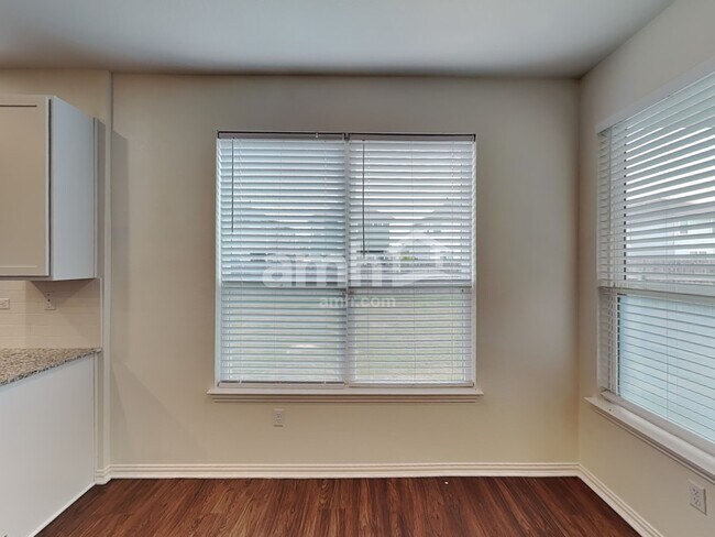 Foto del edificio - 188 Pebble Creek Run