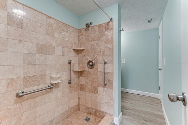 Building Photo - 4242 Heron Way