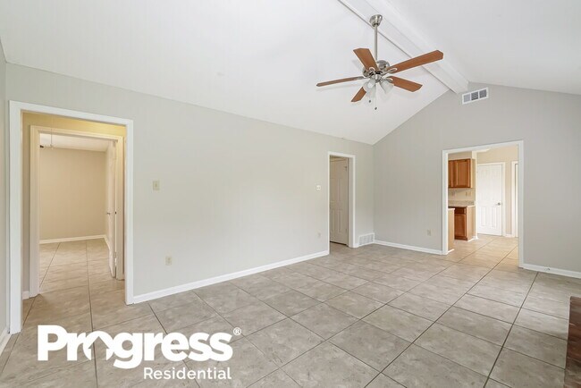 Foto del edificio - 2694 Lakeside Dr