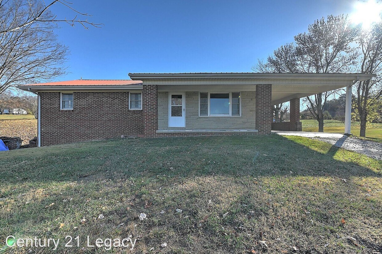 3 br, 1 bath House 1550 Millers Chapel Rd House Rental in