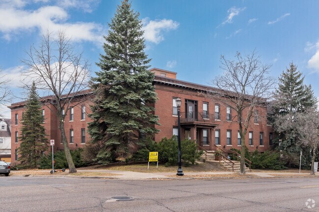 Foto del edificio - 501 W Franklin Ave