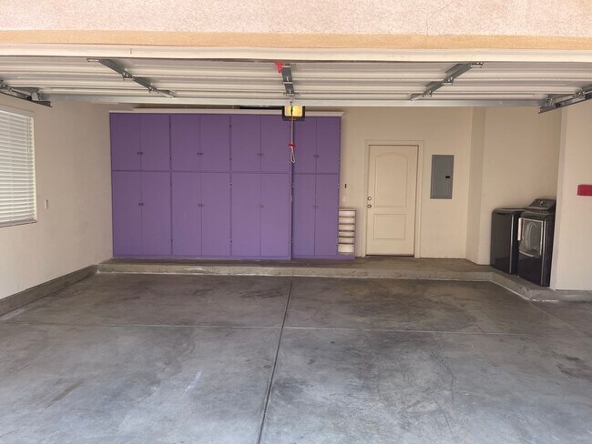 Foto del edificio - San Gabriel 3 beds 2.5 bathrooms for lease