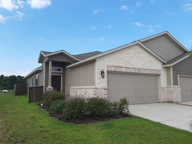 Foto del edificio - 9877 Grosbeak Ln