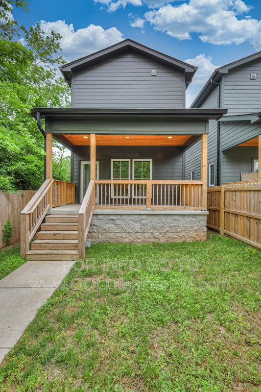 Building Photo - 709 23rd St