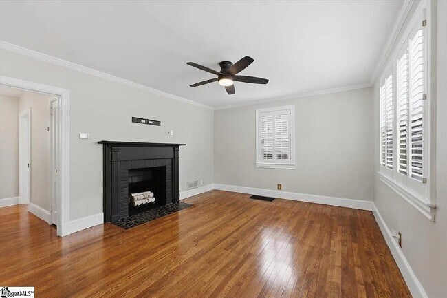 Foto del edificio - 212 Briarcliff Dr