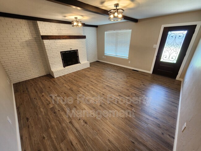 Foto del edificio - 13770 County Rd 1556