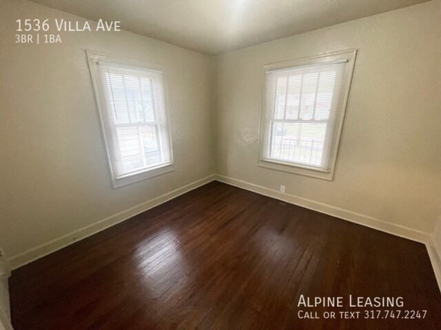 Building Photo - 3 Bedrooms Spacious Rooms