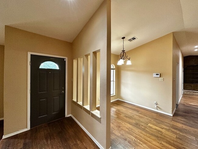 Foto del edificio - Remodeled Bathrooms