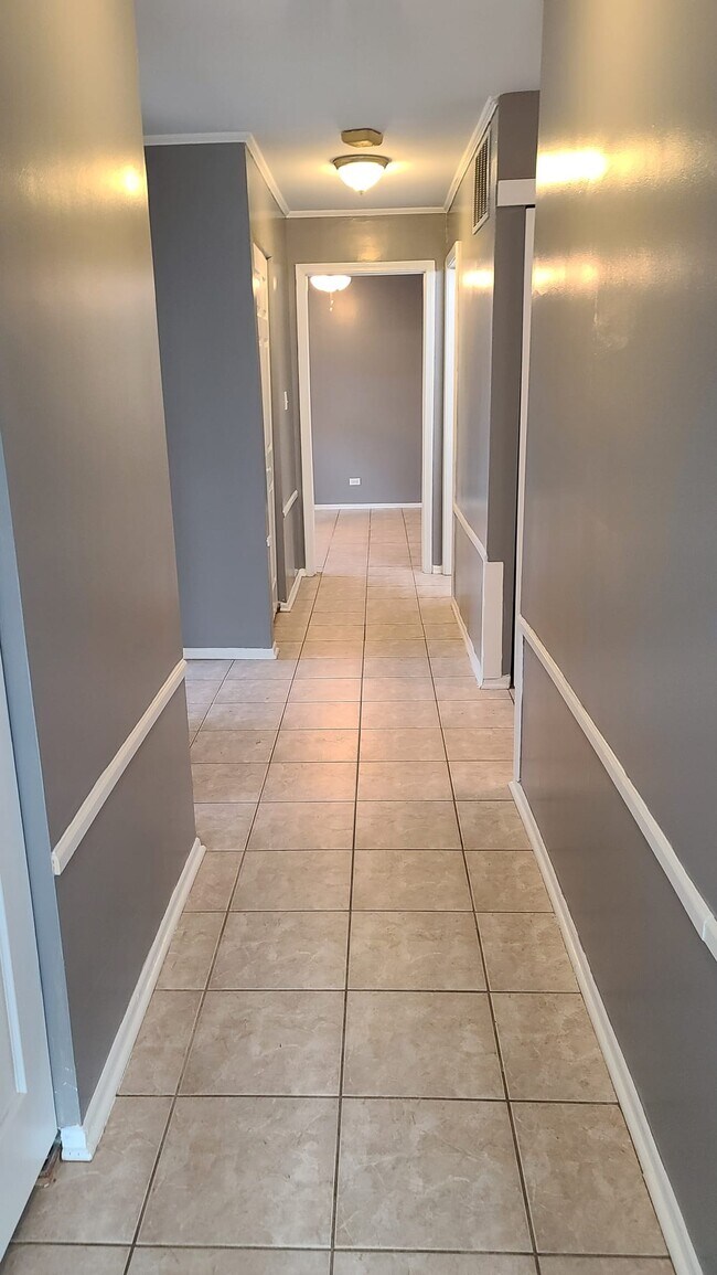 Building Photo - 1686 Islandview Ct