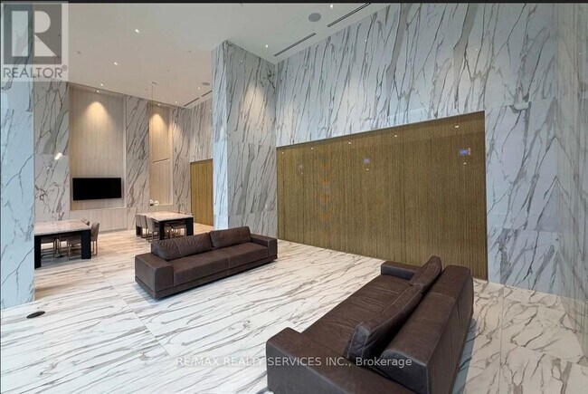 Photo du bâtiment - 448 Burnhamthorpe Rd W