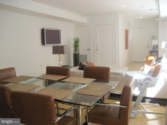 Foto del edificio - 1606 Chestnut St