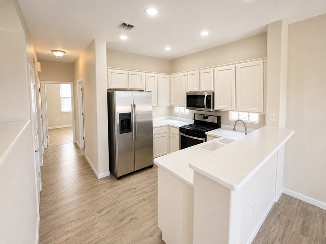 Building Photo - 2842 Freedom Hills Dr