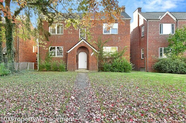 Building Photo - 987 Lilley Ave